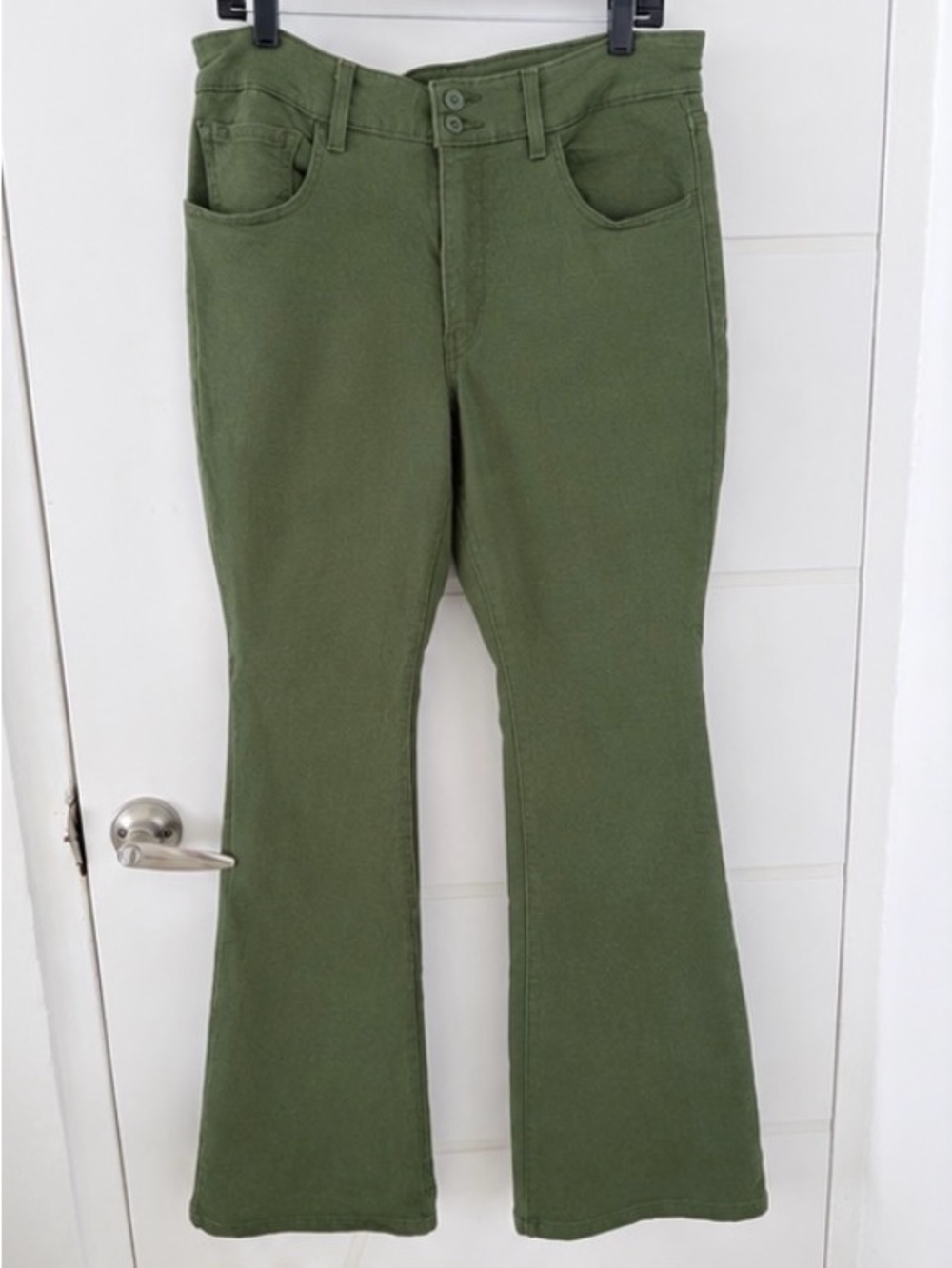 Levi's Olive Green mid rise  726 Flare Jeans bell bottoms